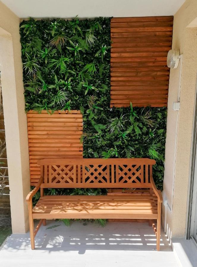 Appartement Frejus Avec Jardin, Piscine, Plage, Tennis Exterior photo